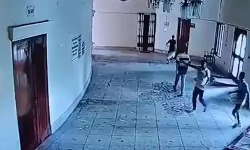 రవీంద్రుడి ఇల్లు ధ్వసం.. బంగ్లాదేశ్ లో ఆగని విధ్వంసం