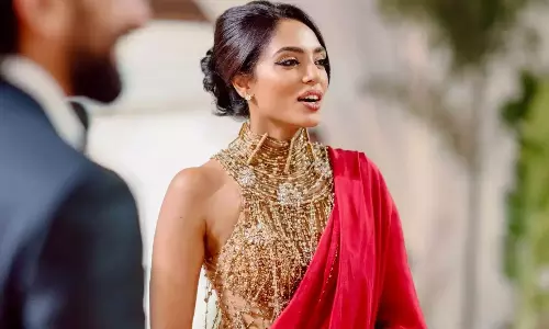 అఖిల్‌ రిసెప్షన్‌లో అందరి దృష్టి శోభిత...!