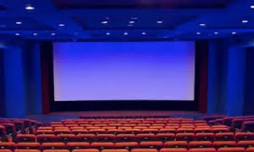 సింగిల్‌ స్క్రీన్‌లను బతికిస్తున్న రీ రిలీజ్‌లు