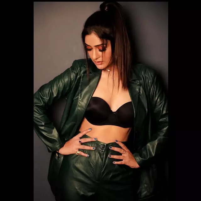 Payal Rajputs Photos Prove Fashion Is an Art