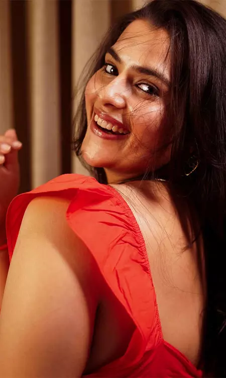 Kavya Kalyanram Shares a Joyful Glimpse