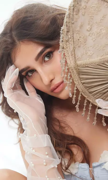 Rasha Thadanis Slays in Lace and Florals