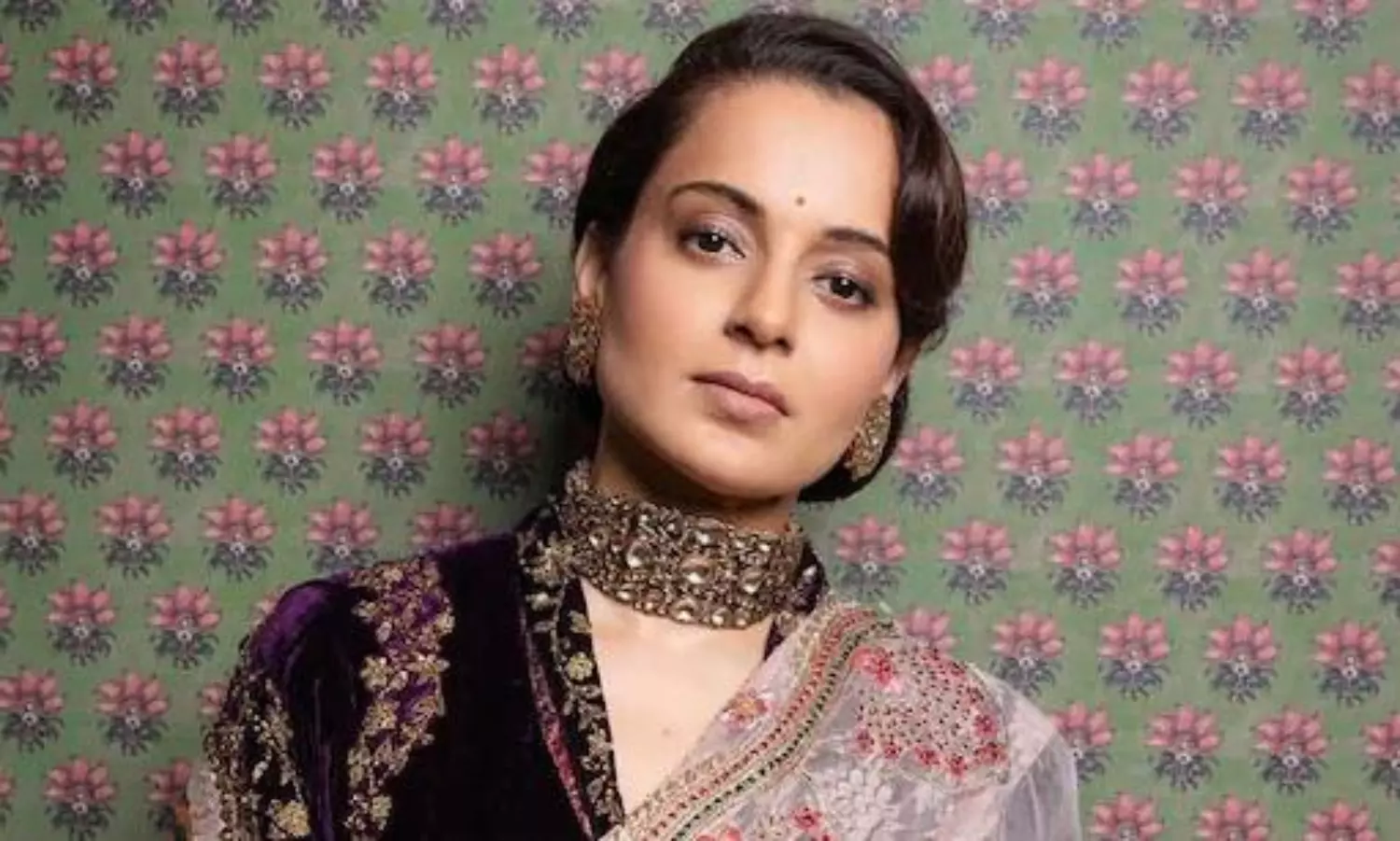 2025 త‌స్మాత్ జాగ్ర‌త్త‌.. స్టార్ హీరోయిన్ హెచ్చ‌రిక‌