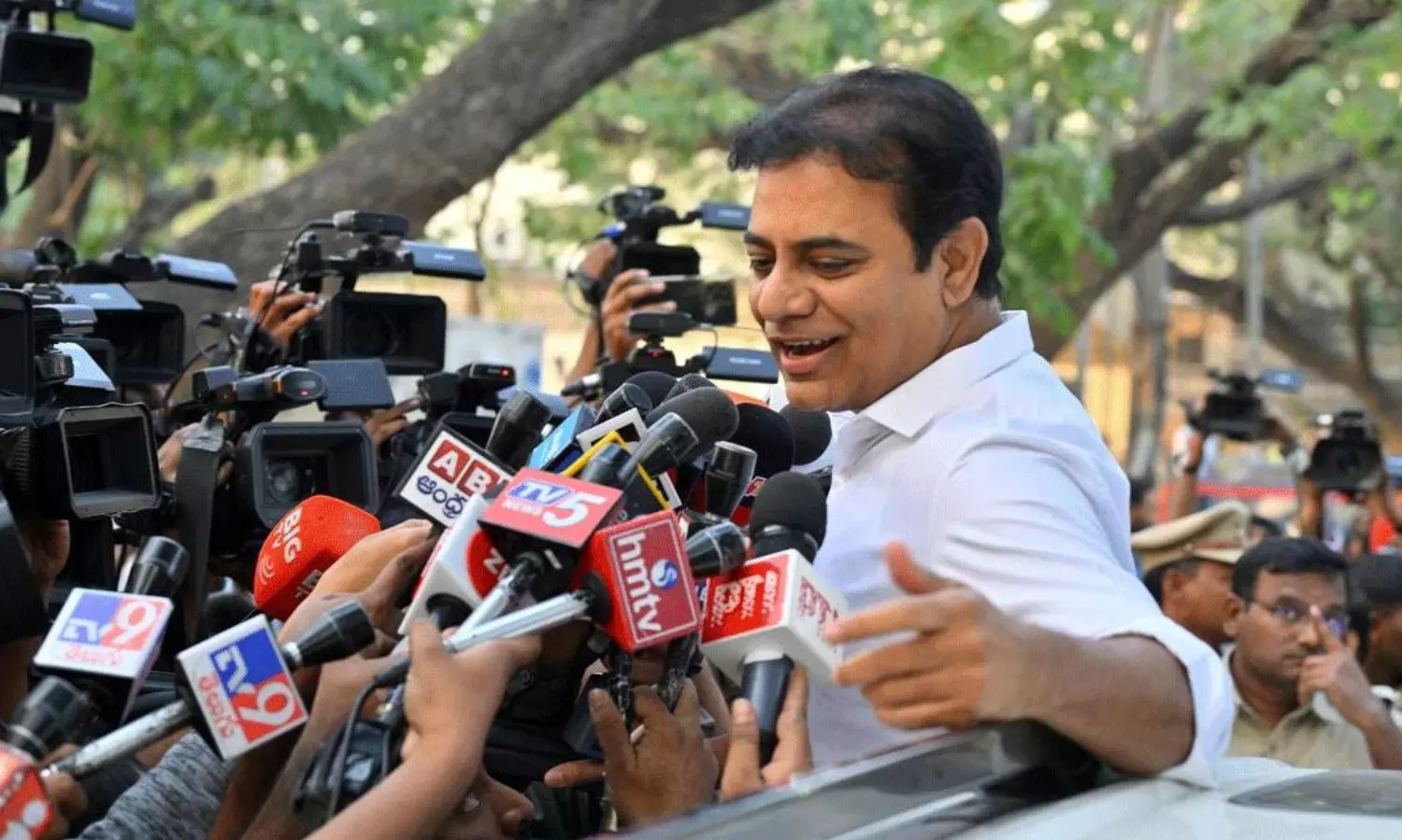 ఏమిటీ ఫార్ములా - ఈకారు రేస్? రెండోసారి కేటీఆర్ ను విచారణకు ఎందుకు?