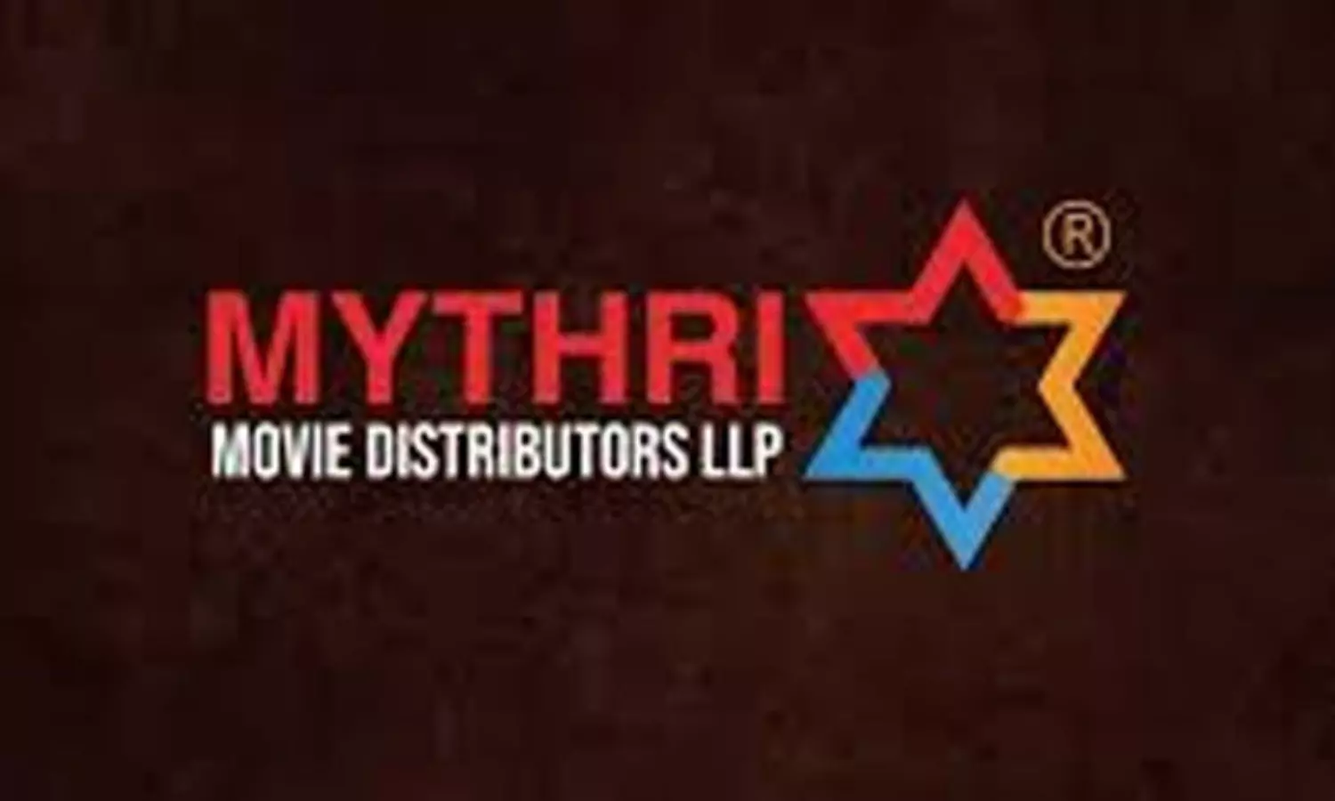 కొత్త పద్ధతిని ఫాలో అవుతున్న మైత్రీ మూవీ మేకర్స్ కొత్త పద్ధతిని ఫాలో అవుతున్న మైత్రీ మూవీ మేకర్స్