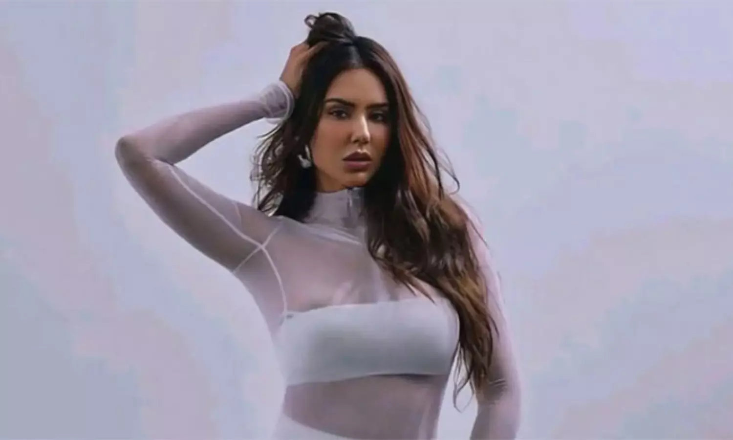 పాప్ క‌ల్చ‌ర్‌లో పాపుల‌రైతే ఛాన్సులే ఛాన్సులు