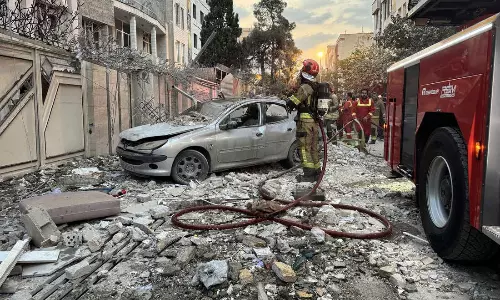 పశ్చిమాసియాలో భీకర యుద్ధం: ఇజ్రాయెల్-ఇరాన్ మధ్య క్షిపణి దాడులు, విస్తరిస్తున్న ఉద్రిక్తతలు