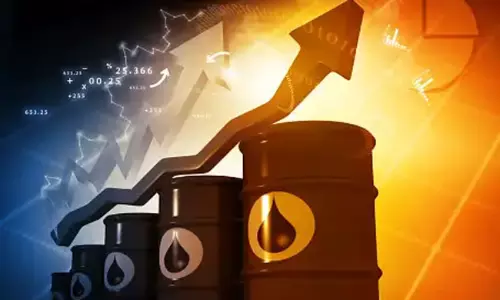 ఇజ్రాయెల్ - ఇరాన్  యుద్ధం.. భారత్  లో చమురు ధరలపై ఎలా ప్రభావం?