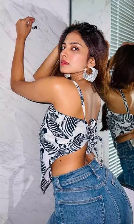 Malavika Mohanan Bangkok Moment