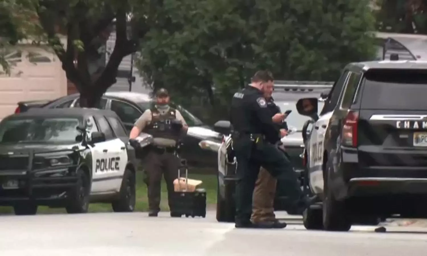 అమెరికాలో కాల్పులు.. చట్టసభ సభ్యులే టార్గెట్ అమెరికాలో కాల్పులు.. చట్టసభ సభ్యులే టార్గెట్