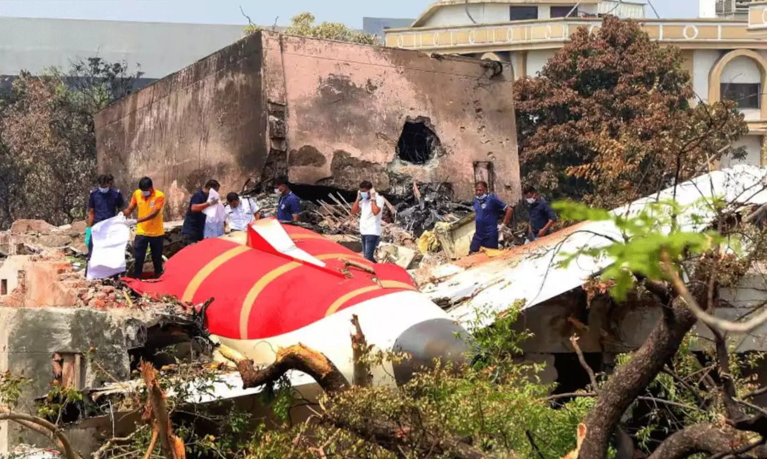 17 ఏళ్ల కుర్రాడి సరదా వీడియో.. ఆ భయానక విషాదానికి సజీవ సాక్ష్యం 17 ఏళ్ల కుర్రాడి సరదా వీడియో.. ఆ భయానక విషాదానికి సజీవ సాక్ష్యం