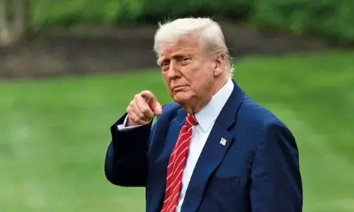 ఒకసారి తలచుకోవచ్చుగా ట్రంప్ సర్!