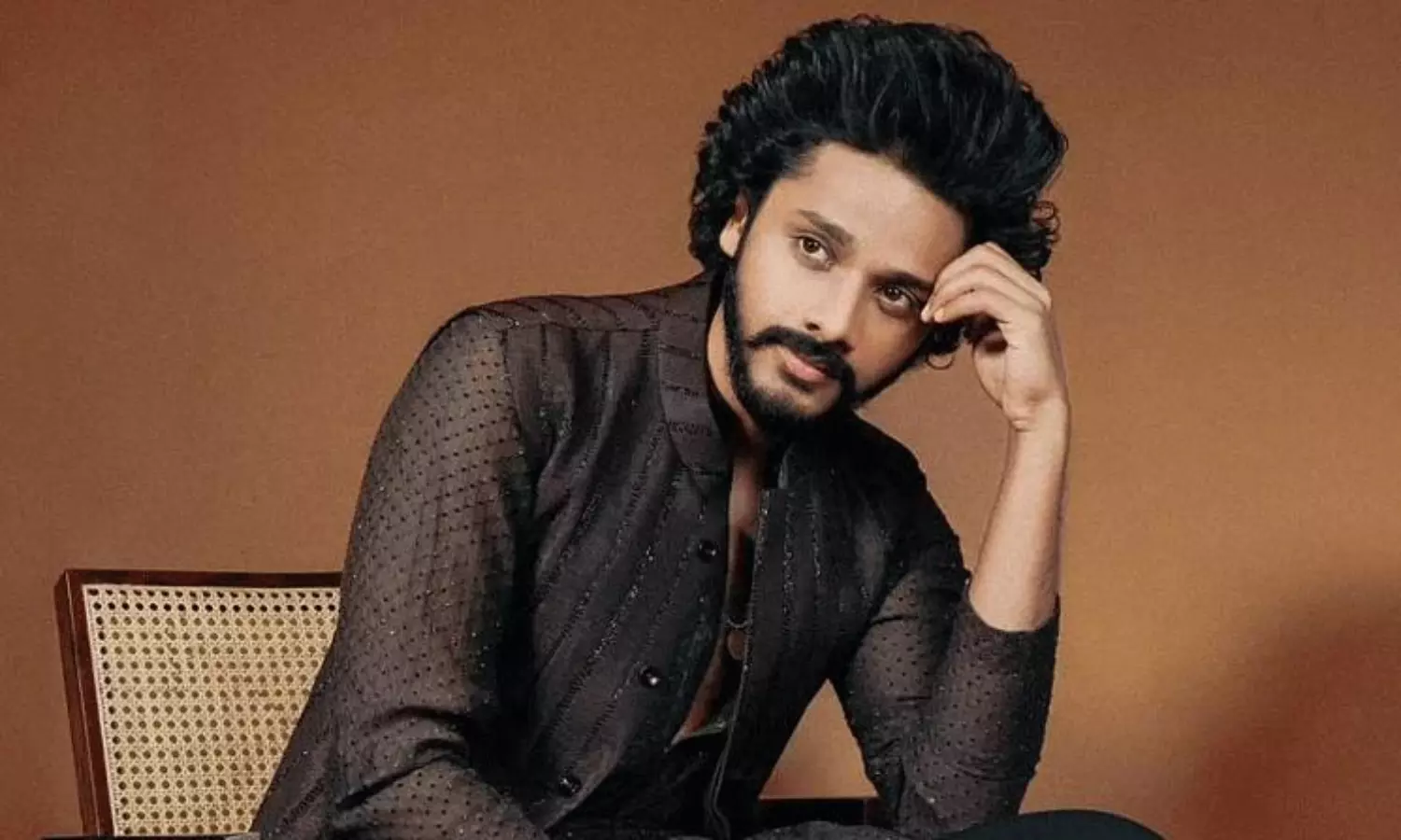 బీటెక్ నా వ‌ల్ల కావ‌డం లేదంటూ సినిమాల్లోకి తేజ‌!