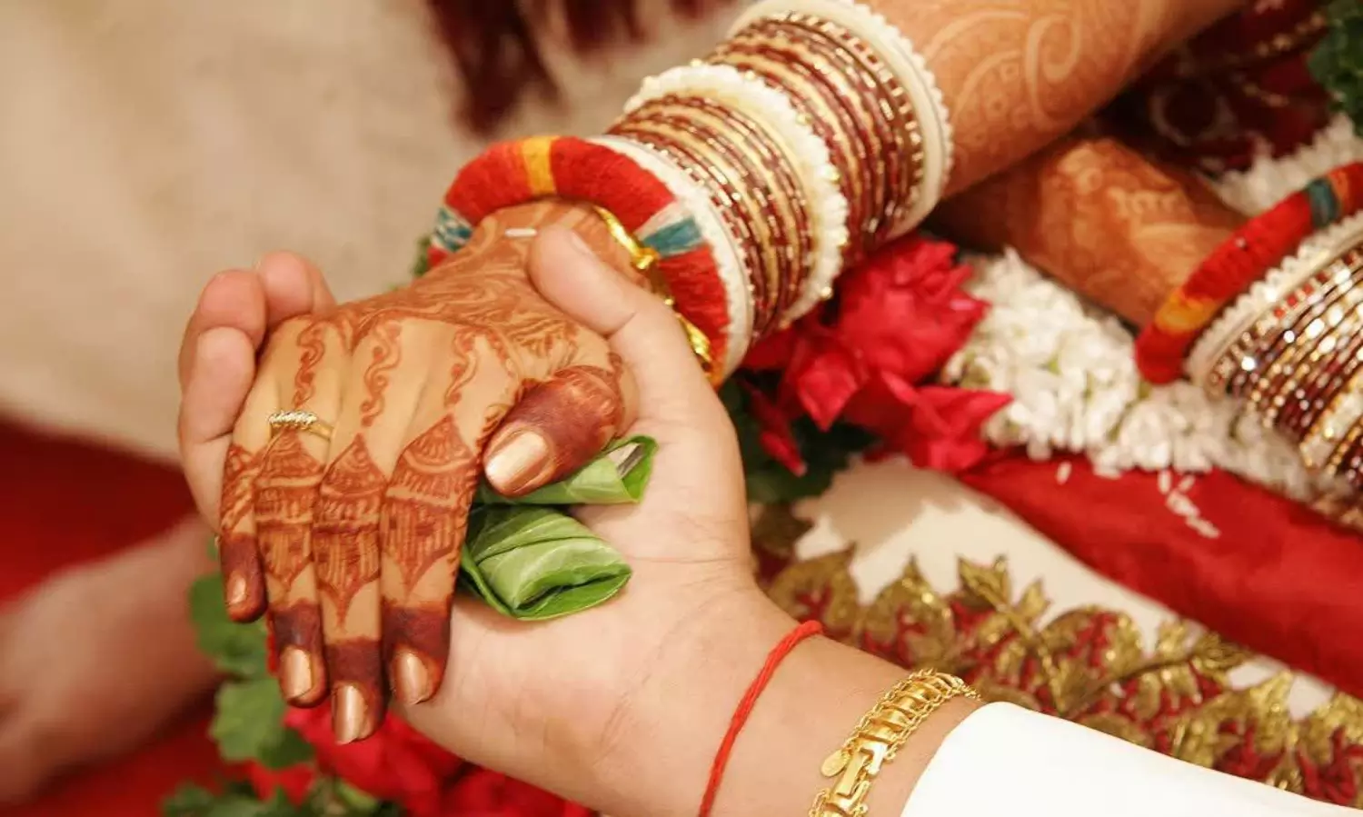 పెళ్లి అని తొందరపడితే అంతే సంగతులు ...ఈ స్టోరీ చదవండి