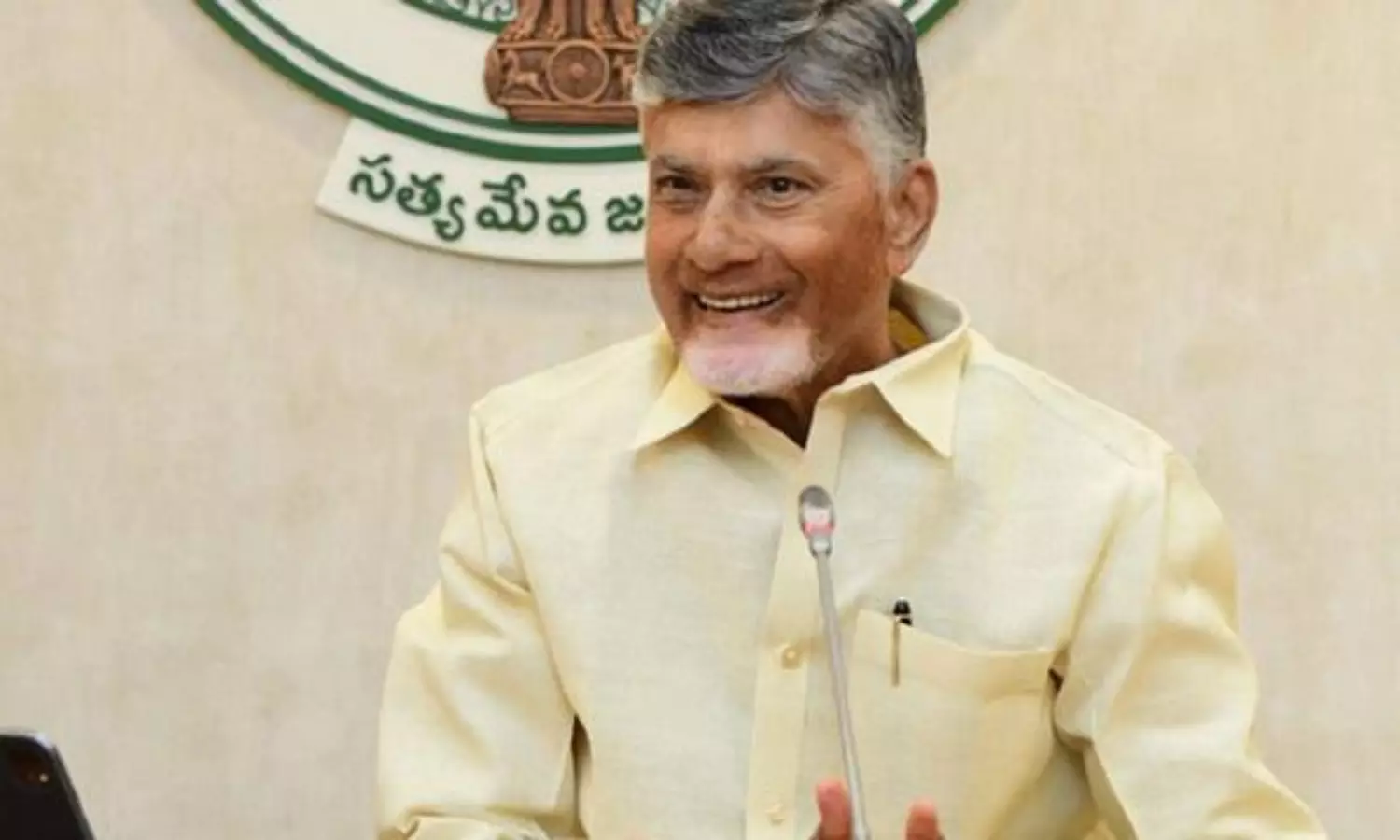 CMతో సినీపెద్దల భేటీ వాయిదా.. అసలు కారణం? CMతో సినీపెద్దల భేటీ వాయిదా.. అసలు కారణం?