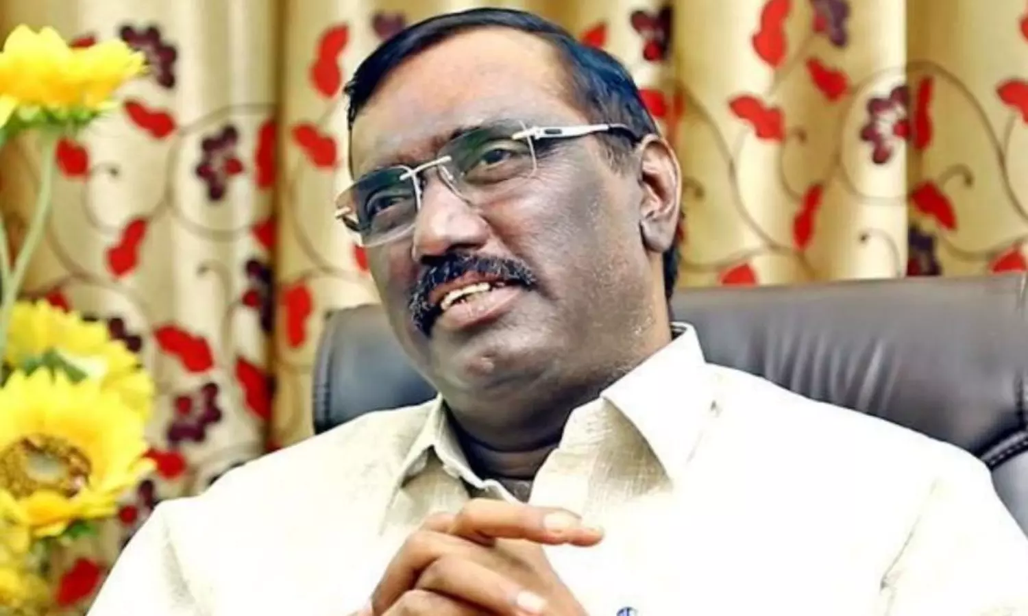 కొమ్మినేనికి బెయిల్.. యాదృచ్ఛికమా..? వైసీపీ కష్టమా? కొమ్మినేనికి బెయిల్.. యాదృచ్ఛికమా..? వైసీపీ కష్టమా?