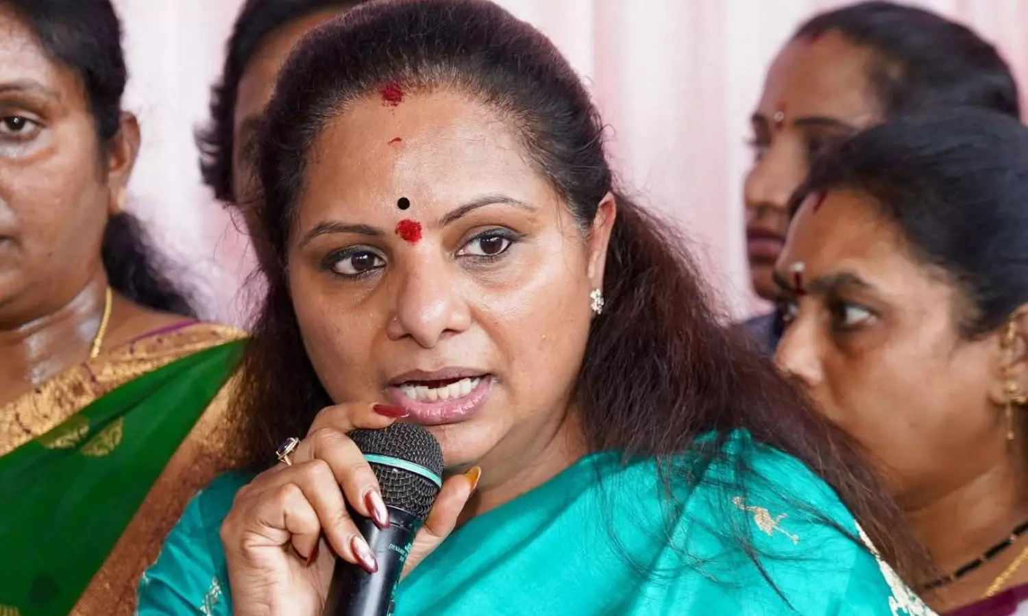 కేటీఆర్ అరెస్ట్ మీద స్పందించిన ఎమ్మెల్సీ కవిత!