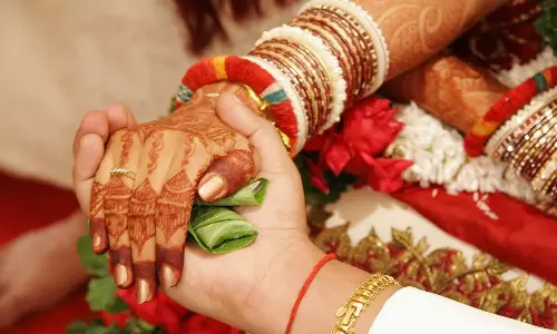 పెళ్లి అని తొందరపడితే అంతే సంగతులు ...ఈ స్టోరీ చదవండి