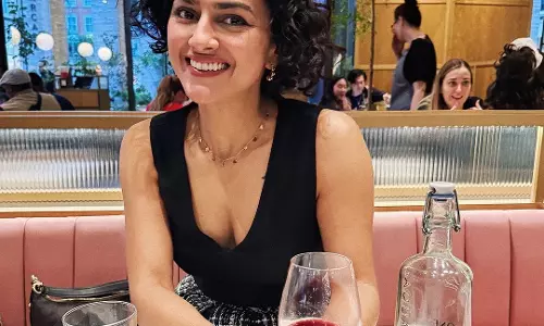 Shraddha Srinath Enjoys a Fun Dining Moment