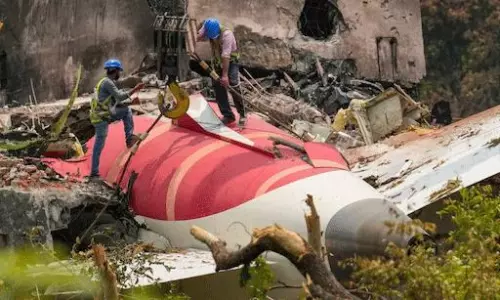 ఎయిరిండియా విమాన ప్రమాదం..  దర్యాప్తులో కీలక అప్  డేట్!