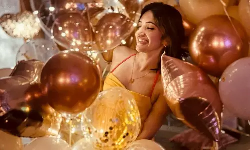 పిక్‌ టాక్‌ : బర్త్‌డే బేబీ క్యూట్‌ పిక్స్‌