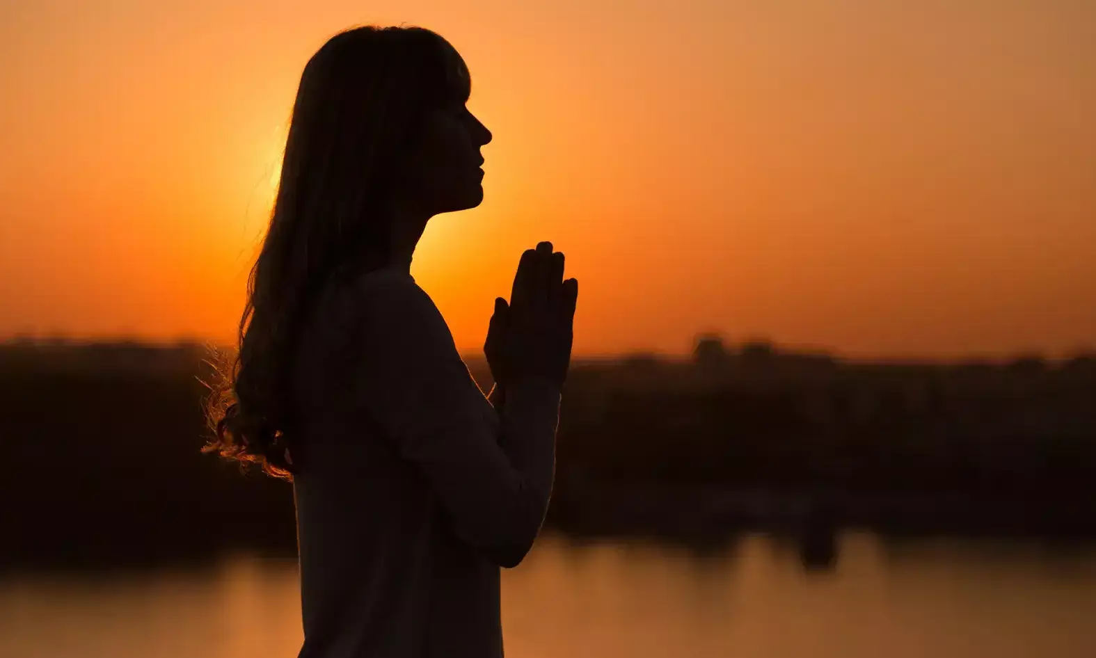 భయానక పూజల ట్రాప్ లో చిక్కుకోవద్దు