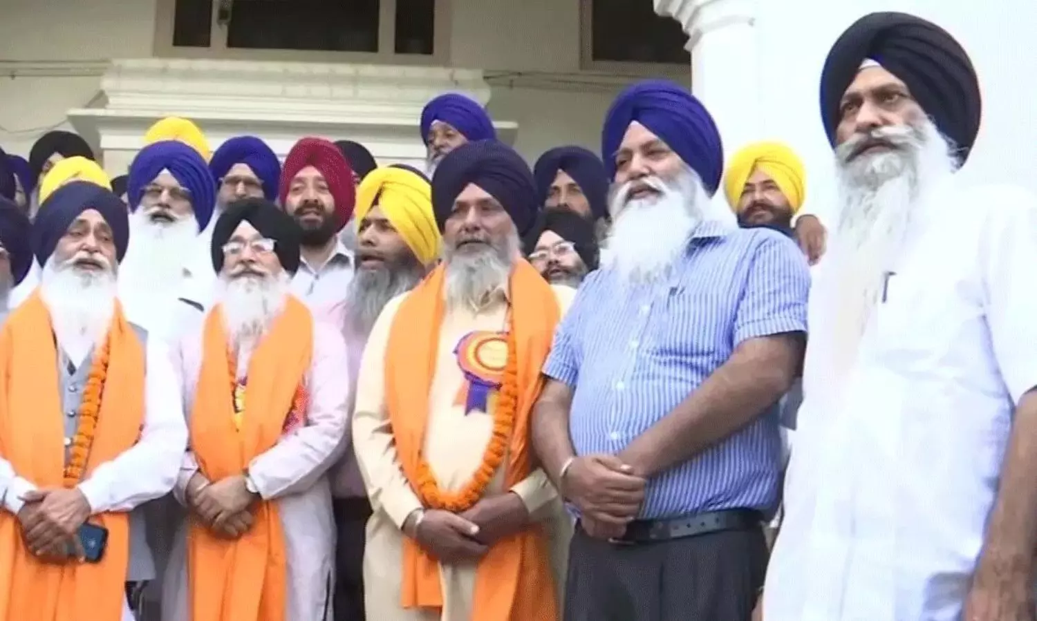 ‘పాక్  కు సిక్కు యాత్రికులు’ పై... ఎస్.జీ.పీ.సీ సంచలన ప్రకటన!