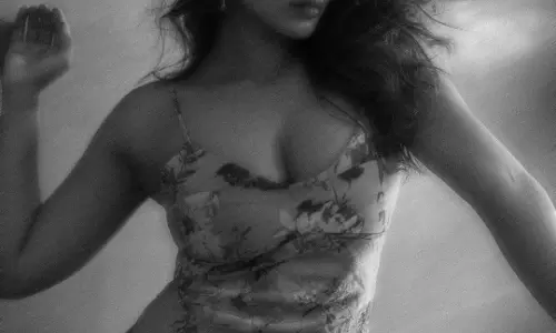 Ketika Sharmas Black and White Portrait Turns Heads on Instagram
