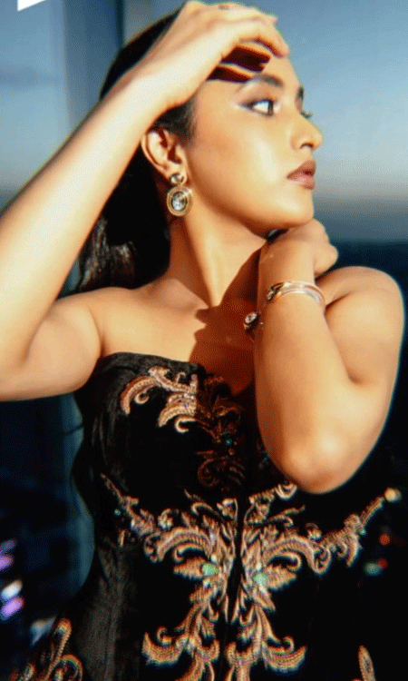 Priyanka Mohan’s Elegant Black Gown Post Goes Viral