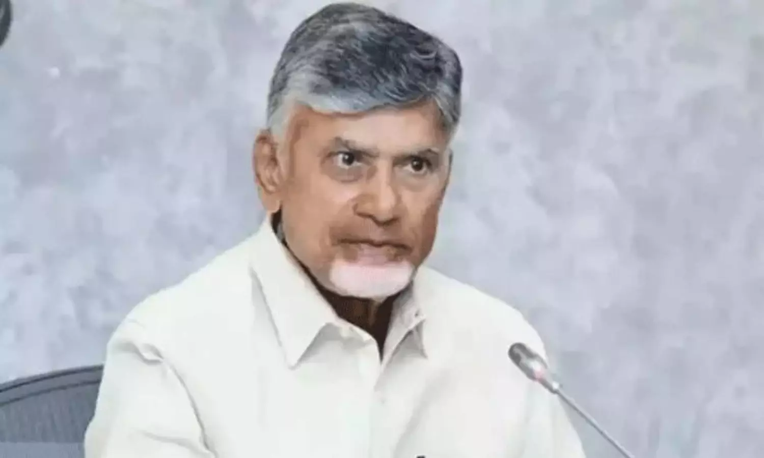 బాబు జాక్ పాట్ కొట్టేస్తున్నారు !
