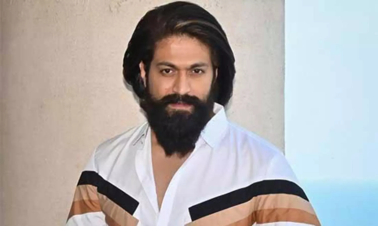 యశ్ గొప్ప మనసు.. ఆమె కోసం షూటింగ్‌ ముంబైకి షిఫ్ట్‌