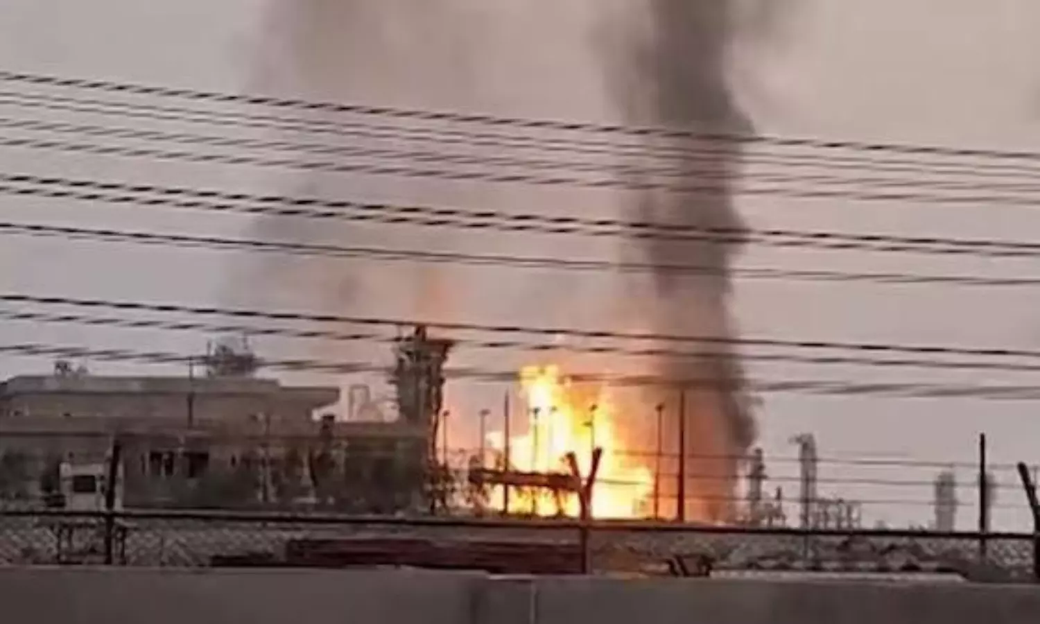 ఇరాన్ పై ఇజ్రాయెల్ దాడి... చైనాకు తీవ్ర గాయం ఎలాగంటే..? ఇరాన్ పై ఇజ్రాయెల్ దాడి... చైనాకు తీవ్ర గాయం ఎలాగంటే..?