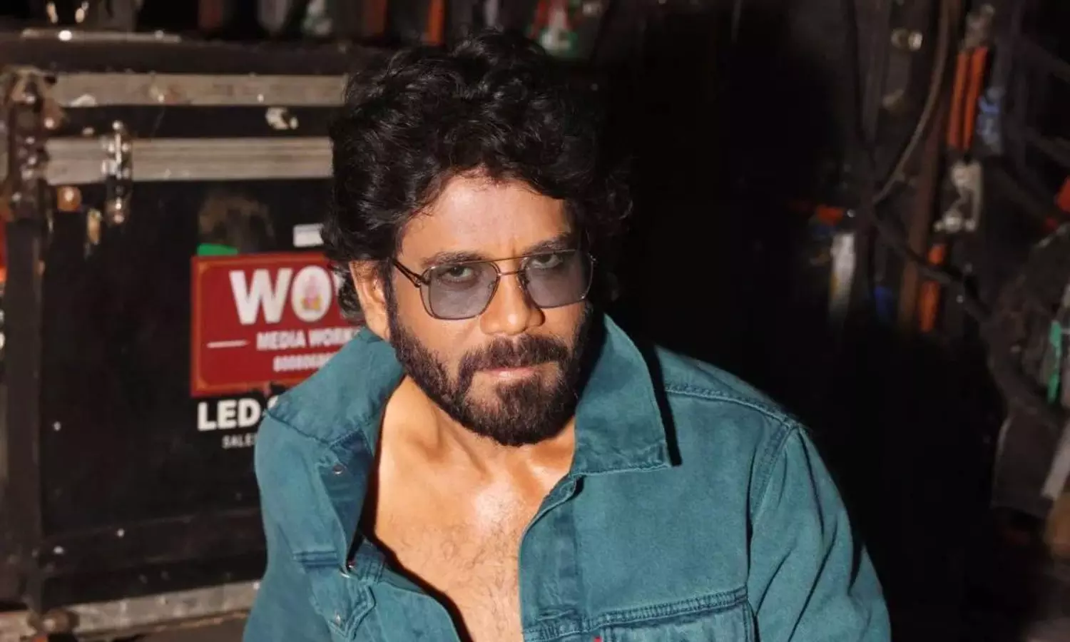 నాగార్జున మాత్రం రూపాయి చిక్కనివ్వలేదు! నాగార్జున మాత్రం రూపాయి చిక్కనివ్వలేదు!