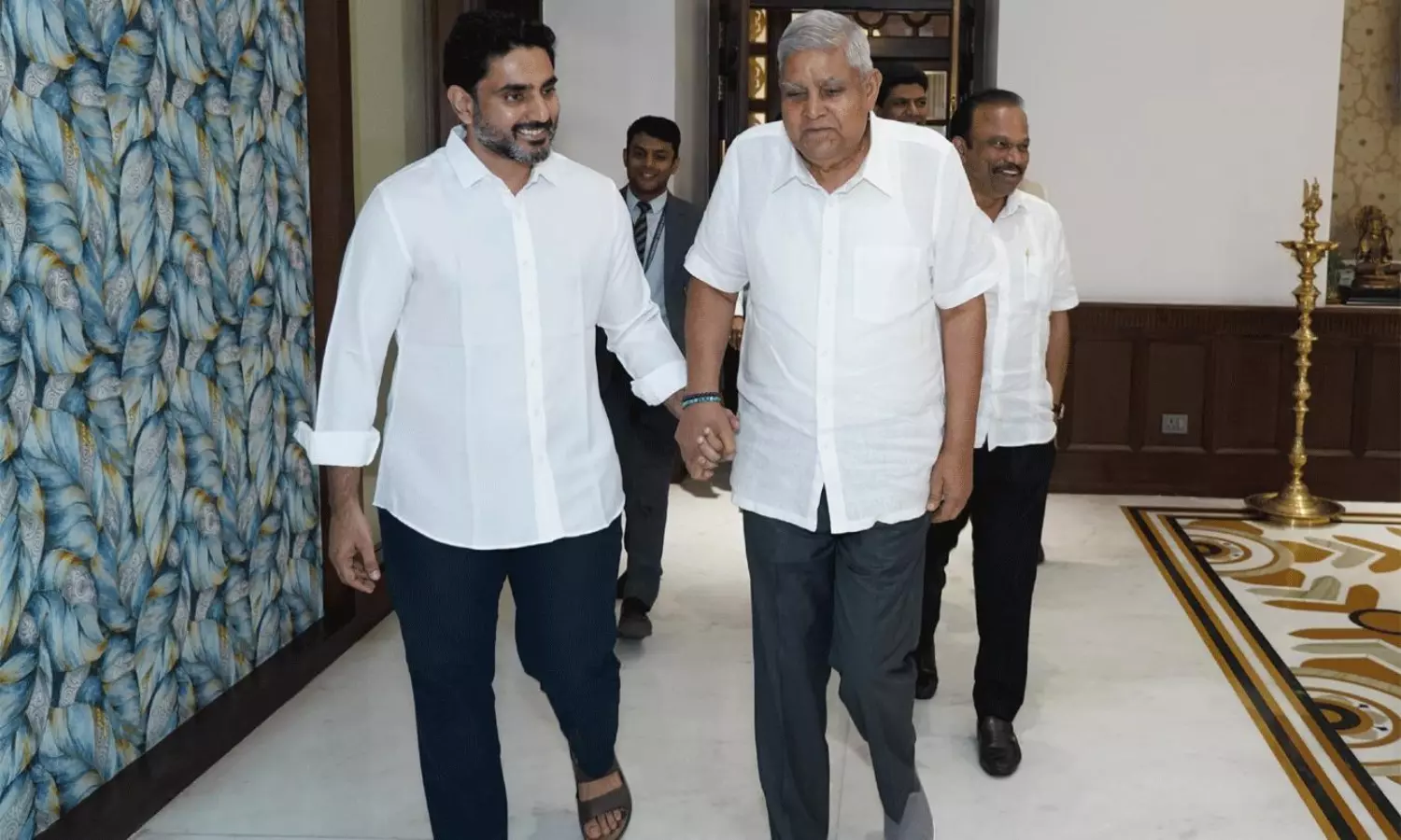 బీజేపీ గుడ్ లుక్స్ లో లోకేష్!