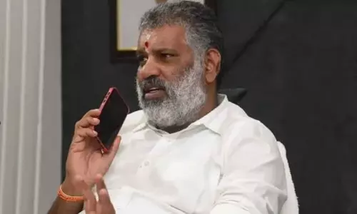 లిక్కర్ కేసులో మరో కీలక నేత అరెస్టు.. విదేశాలకు పారిపోతుండగా పట్టుకున్నట్లు ప్రచారం!