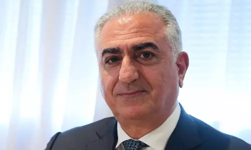 ఇరాన్  లో ఇంటి పోరు మొదలు... ఖమేనీ భయపడిన ఎలుక