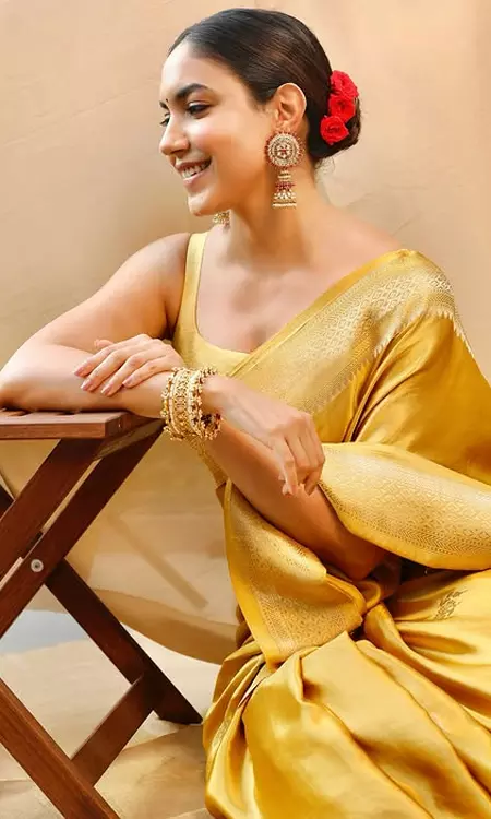 Ritu Varma Saree Look Is Pure Classic