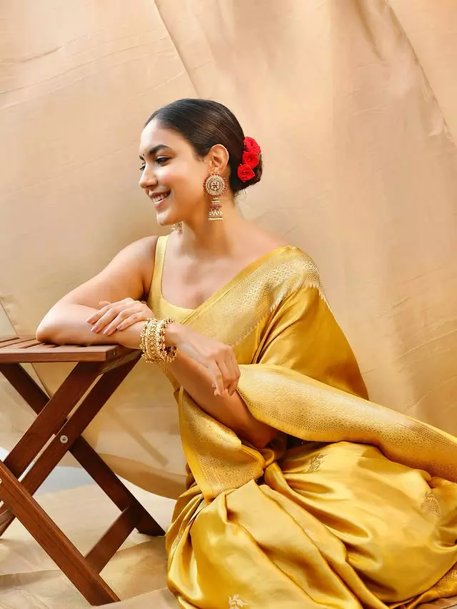 Ritu Varma Saree Look Is Pure Classic Ritu Varma Saree Look Is Pure Classic