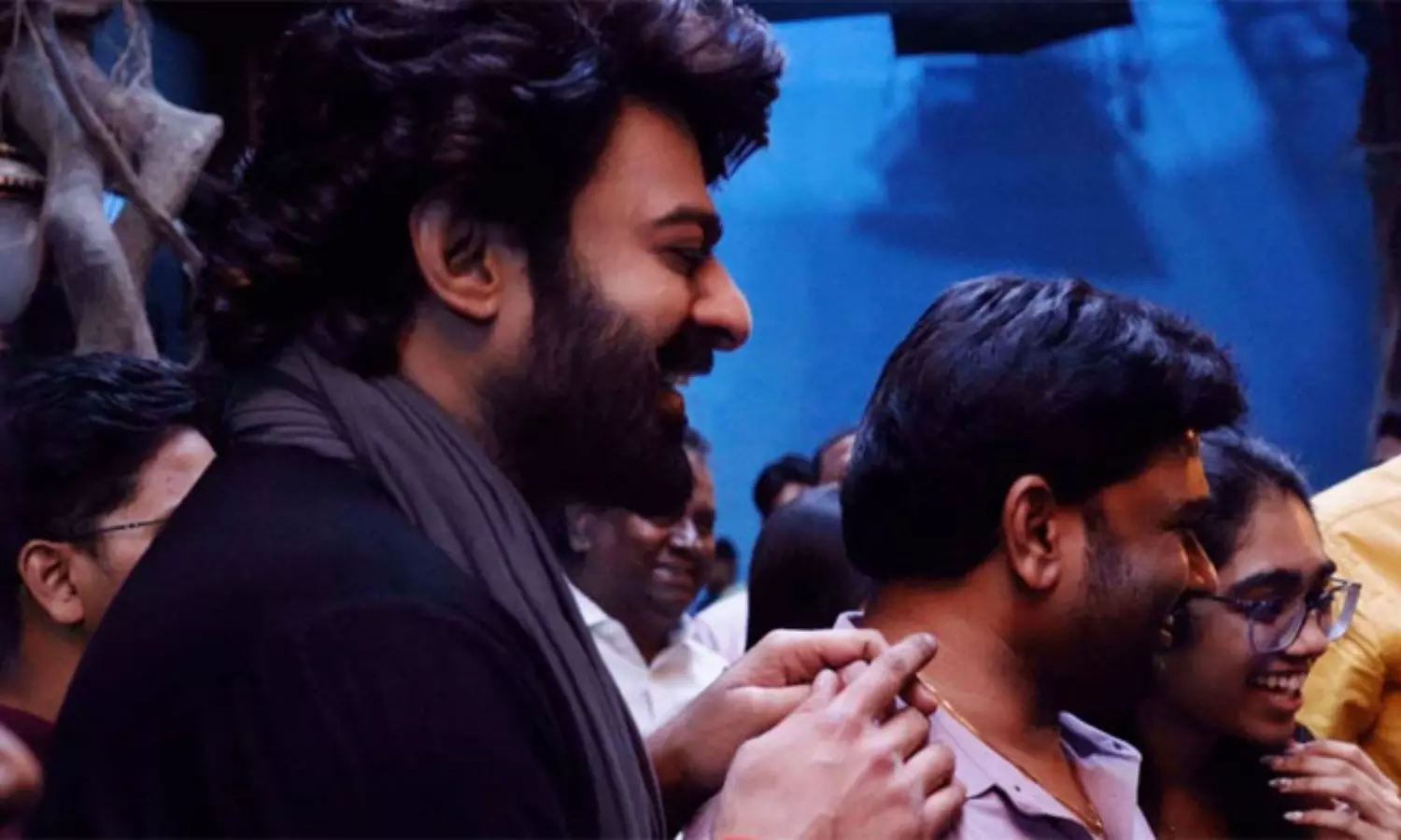 మారుతి పెద్ద మాట... రాజాసాబ్‌ టీజర్‌తో నమ్మకం!