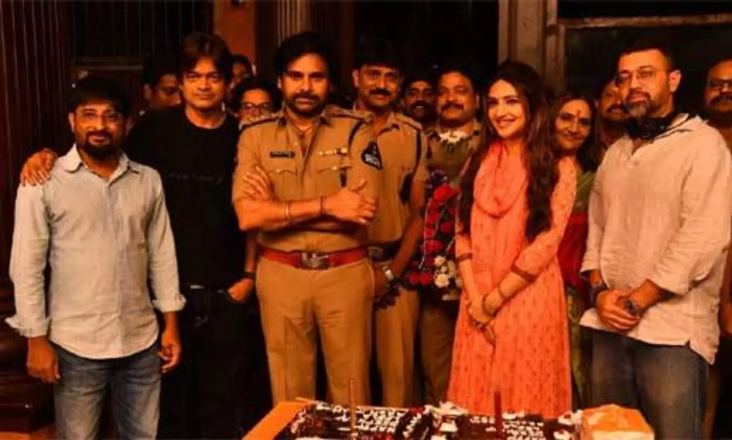 భ‌గ‌త్‌సింగ్ తో లీల‌మ్మ బ‌ర్త్ డే సెల‌బ్రేష‌న్స్