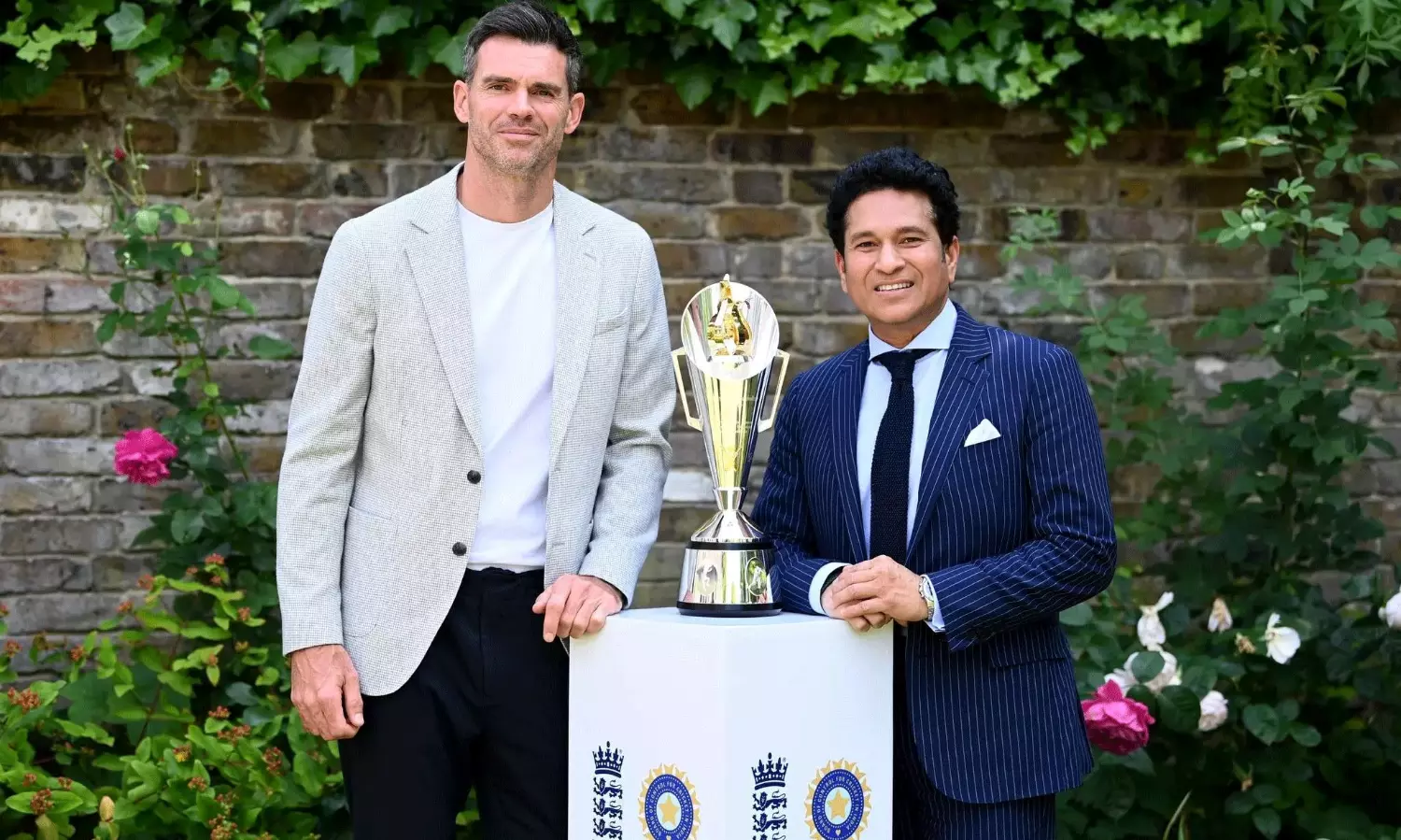 ఇదిగిదిగో..ఇంగ్లండ్‌-ఇండియా టెస్టు సిరీస్‌ సచిన్‌-అండర్సన్‌ ట్రోఫీ