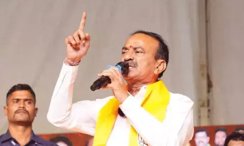 కాళేశ్వ‌రం కేసీఆర్ క‌ట్టింది కాదు :  ఈట‌ల యూట‌ర్న్‌?
