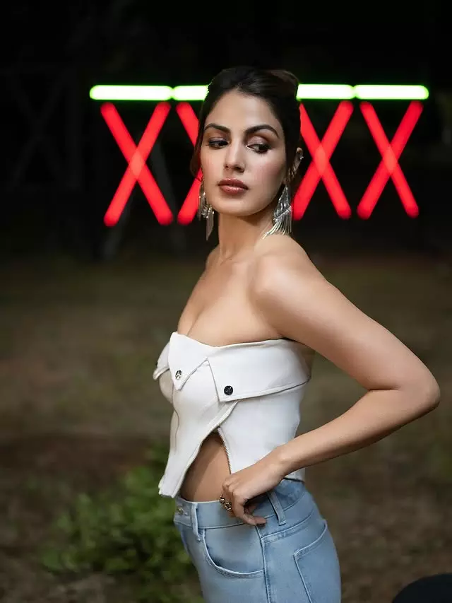 Rhea Chakraborty: Talent and Trendsetter