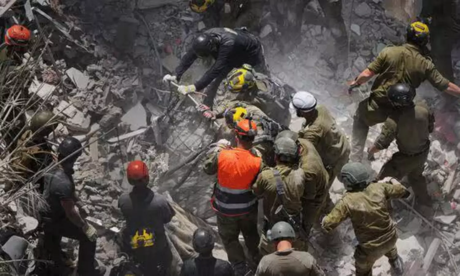 బాలిస్టిక్ క్షిపణులకంటే ప్రమాదం... ఇజ్రాయెల్ పై ఏమిటీ ‘క్లస్టర్’ బాంబులు? బాలిస్టిక్ క్షిపణులకంటే ప్రమాదం... ఇజ్రాయెల్ పై ఏమిటీ ‘క్లస్టర్’ బాంబులు?