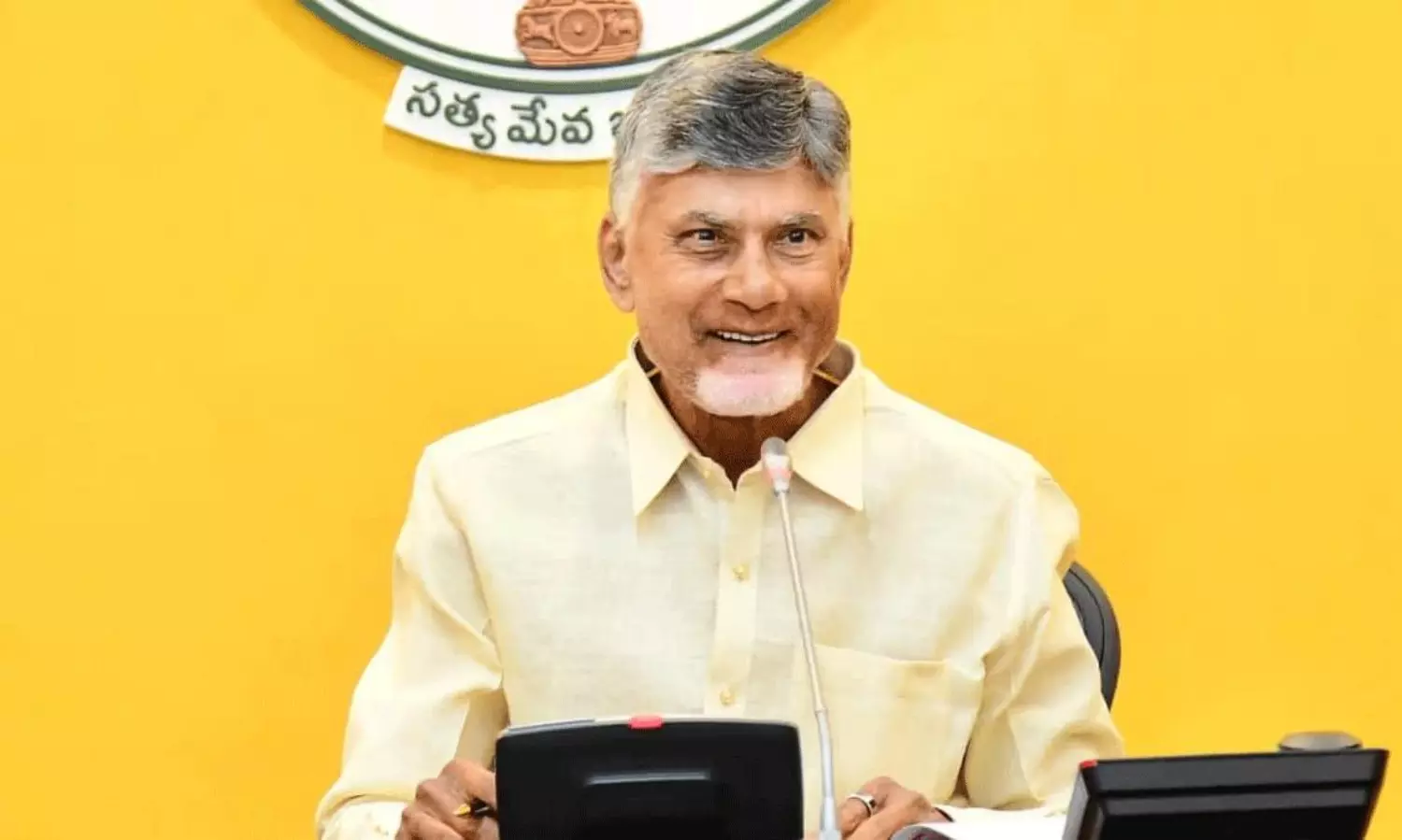 వరల్డ్ రికార్డు దిశగా చంద్రబాబు