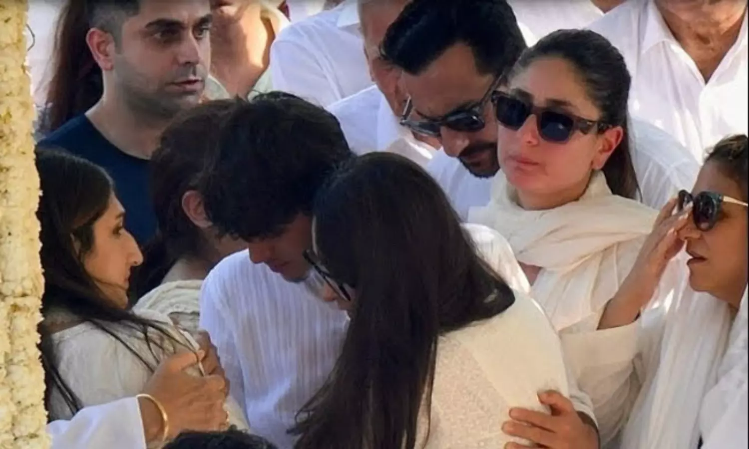 భ‌ర్త అంత్య‌క్రియ‌ల్లో న‌టి ఎమోష‌న‌ల్.. పిల్ల‌లు కంట‌త‌డి!