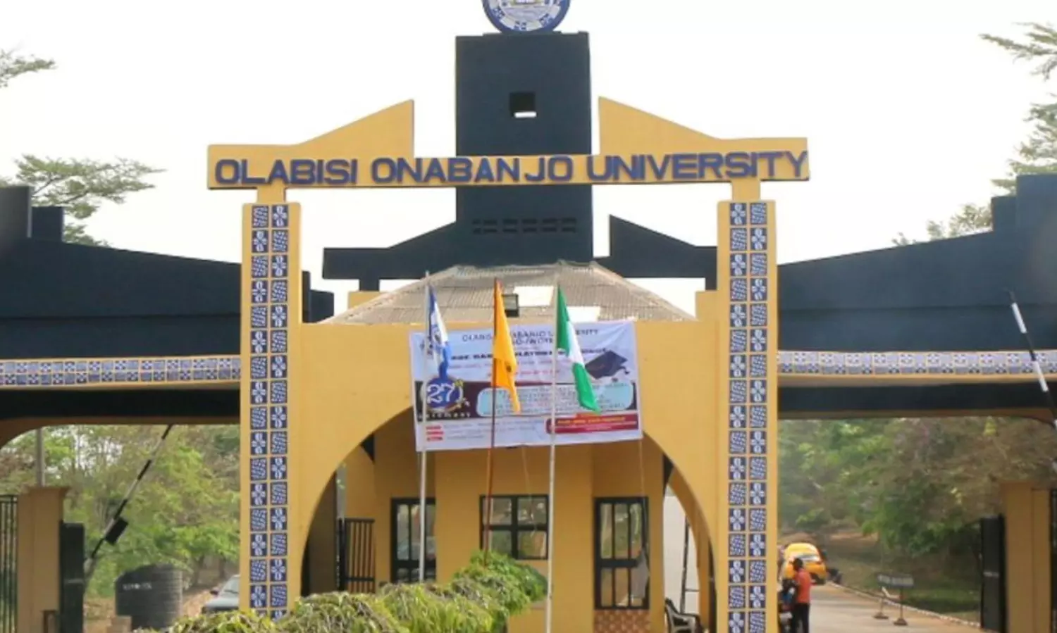 నో బ్రా - నో ఎగ్జామ్ వివాదం.. నో బ్రా - నో ఎగ్జామ్ వివాదం..