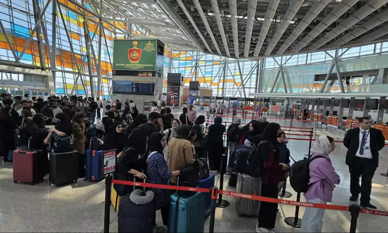 భారత్ కోసం ఏకంగా ఎయిర్ స్పేస్ ఓపెన్ చేసిన ఇరాన్