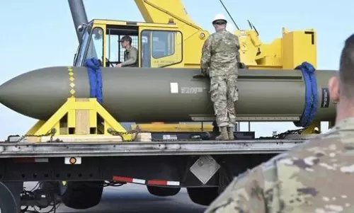 మదర్  ఆఫ్  ఆల్  బాంబ్స్ కంటే పవర్  ఫుల్... ఏమిటీ ఎంఓపీ?