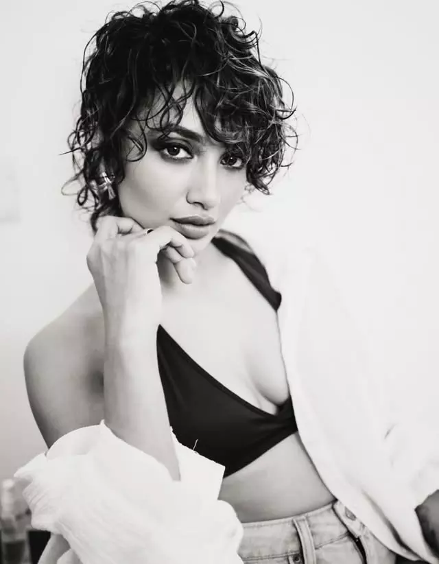 Tejaswi Madivadas Monochrome Look and a New Beginning